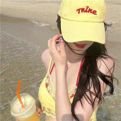 灰色少女