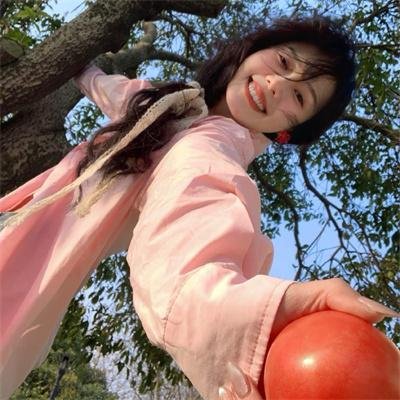 驼背怪人